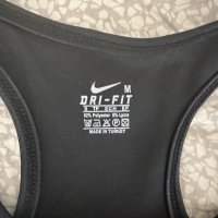Дамско бюстие Nike Dri - Fit, снимка 3 - Корсети, бюстиета, топове - 42121305