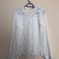 Дамска бяла елегантна блуза с дълъг ръкав в размер S, снимка 1 - Блузи с дълъг ръкав и пуловери - 32062806