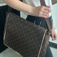 Бизнес чанта през рамо Louis Vuitton унисекс , снимка 8 - Чанти - 29107618
