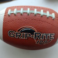 Franklin Sports Grip-Rite 100 Rubber Football, Junior, снимка 4 - Футбол - 38438899