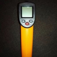 Инфраред термометър, безконтактен термометър, измерва от -50 градуса С до +380 градуса С, термометър, снимка 2 - Друга електроника - 31016594