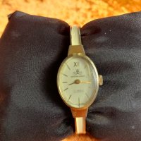 Стар дамски часовник , снимка 6 - Антикварни и старинни предмети - 42559129
