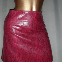 MORGAN M Червена кожена къса пола , снимка 1 - Поли - 38179432