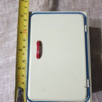 Старинна метална играчка-хладилник, снимка 6 - Антикварни и старинни предмети - 39088996