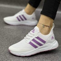 Дамски обувки Adidas , снимка 2 - Маратонки - 37102634