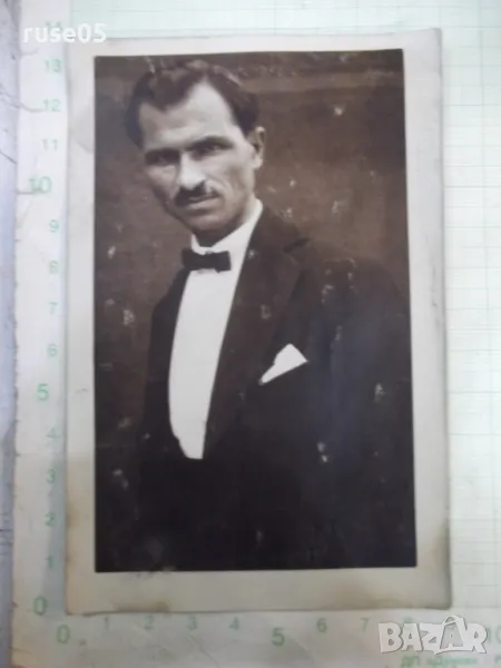 Снимка стара на мустакат господин, снимка 1