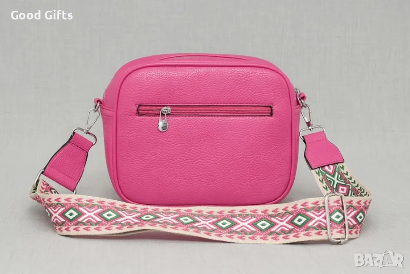 Малка розова дамска чанта с орнаменти на дръжката, снимка 1