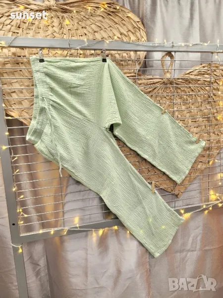 ментовозелен панталон М размер., снимка 1