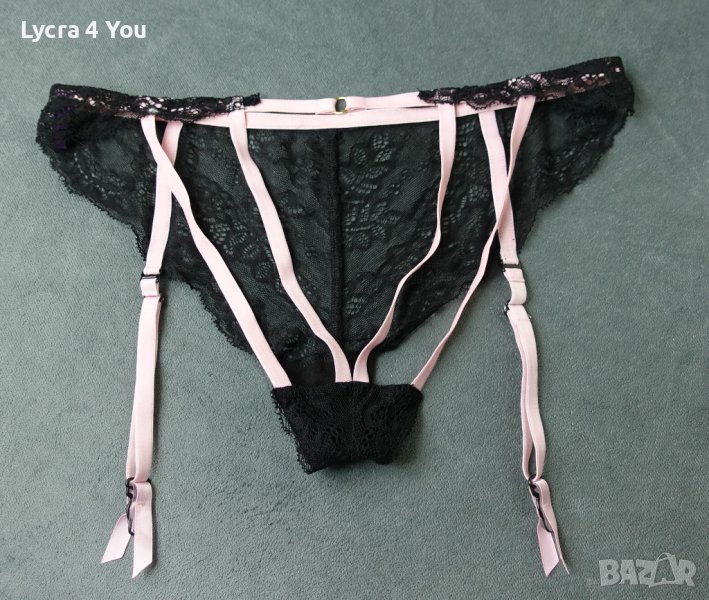 L черни дантелени бразилиани с изрязана задна част и жартиери, снимка 1