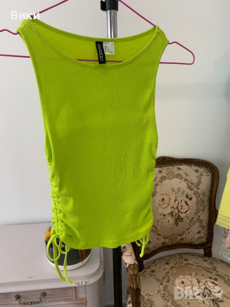 Дамски топ в размер S, снимка 1