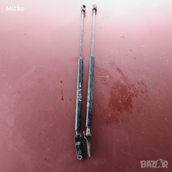 Амортисьори Заден Капак За Фолксваген Пасат 3 Б4 1995г Комби / VW Passat 3 B4 1995y Combi, снимка 1