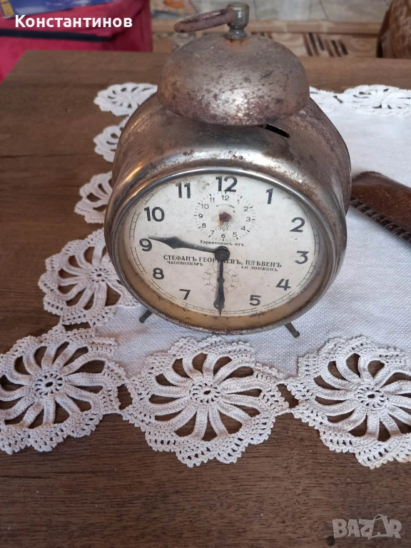 Стар часовник будилник, снимка 1