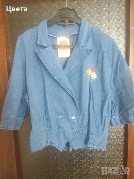 Дамски костюм, снимка 1