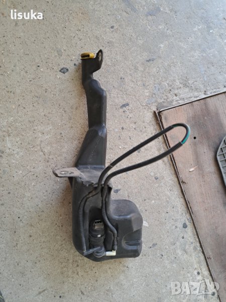 Казанче чистачки за Опел Астра Н с помпа, снимка 1