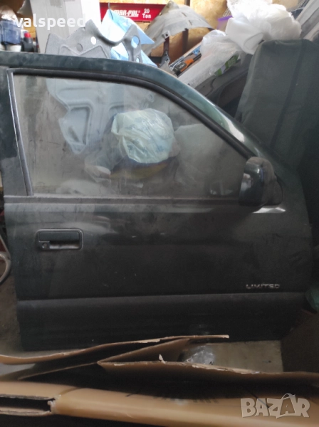 Врата опел фронтера б зелена, снимка 1