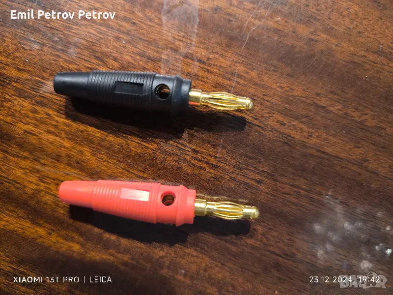 Аудио конектори (банан щекер) за тонколони, усилватели и ресивъри, снимка 1