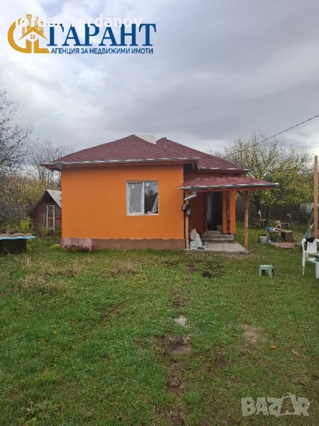 Продава се къща в с. Кошарите, Община Радомир , снимка 1