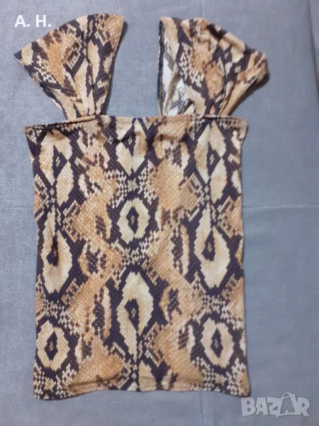 Топ с принт, снимка 1