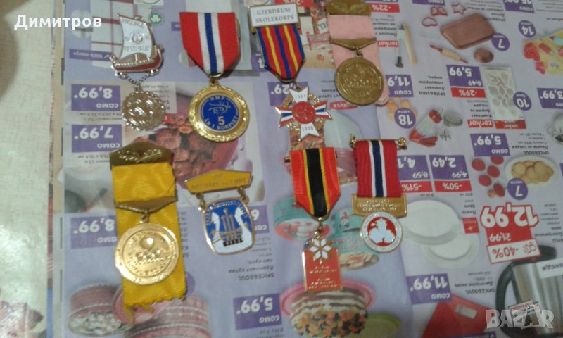 Значки, снимка 1