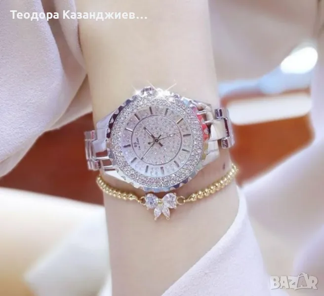 Уникален дамски часовник с циферблат, покрит с камъни., снимка 1