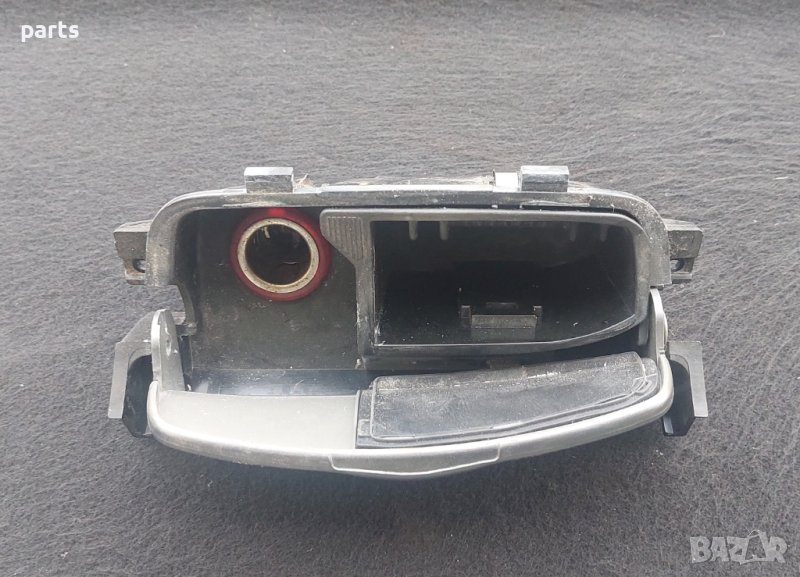 Централен Пепелник Мазда 6 - Gj6A201 N, снимка 1