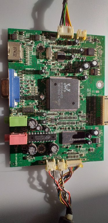 Motherboard PM549DA3 62C6-1549-1002 M06 в Части и Платки в гр