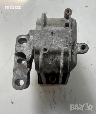 Тампон двигател VW Audi Seat Skoda