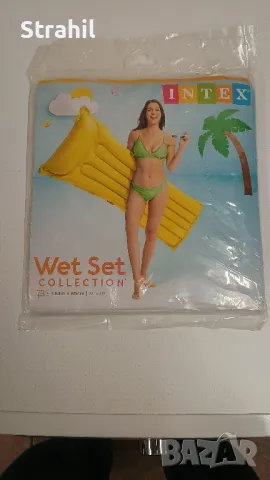 Надуваем плажен дюшек Intex