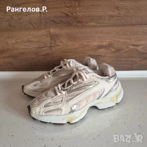 Оригинални Дамски Маратонки Lacoste - Номер 37.5 - Като нови, снимка 3 - Маратонки - 53994884