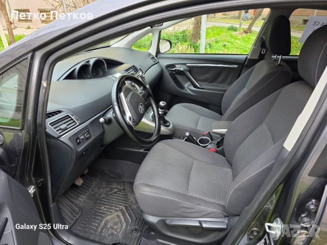 Продавам Тойота Версо 2014г , снимка 5 - Автомобили и джипове - 52997555