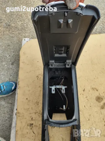 Подлакътник Барче Mercedes E class W211 V6 4matic Tmodel OM642, снимка 6 - Части - 47550862