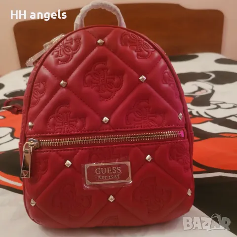 Guess Shanina нова раница с етикети