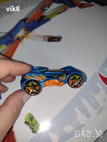 НОВА!!!Hot wheels писта+Подарък Blaze Storm с меки патрони, снимка 5 - Коли, камиони, мотори, писти - 54182038