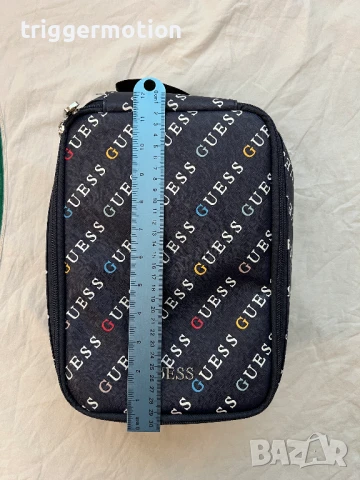 Оригинална! GUESS Чанта Несесер /Travel Shoe Cube Make Up Bag Organiser, снимка 9 - Чанти - 51428652