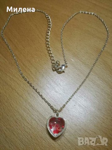 Медальон сърце с подвижни червени елементи, снимка 2 - Колиета, медальони, синджири - 30567322