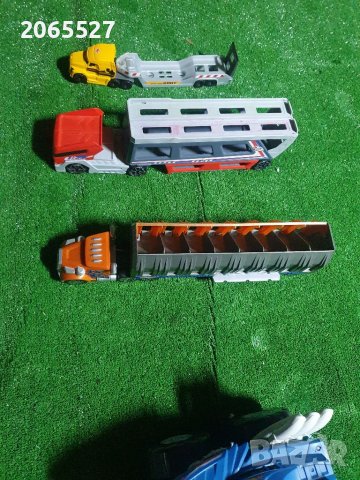 Хот уилс акули, снимка 3 - Коли, камиони, мотори, писти - 38960189