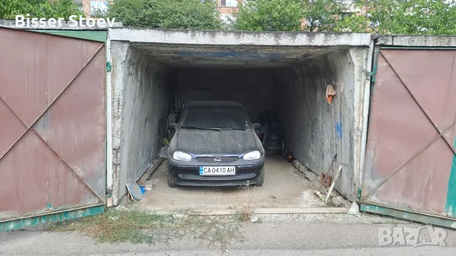 Гаражна клетка, бетонна с метална врата , снимка 4 - Гаражи и паркоместа - 56035343