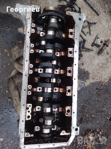 BMW E46 БМВ е46 320 колянов вал 