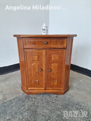 Скрин, шкаф череша 