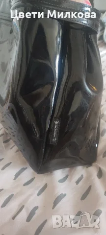 Оригинална дамска чанта Armani Jeans , снимка 4 - Чанти - 56297942