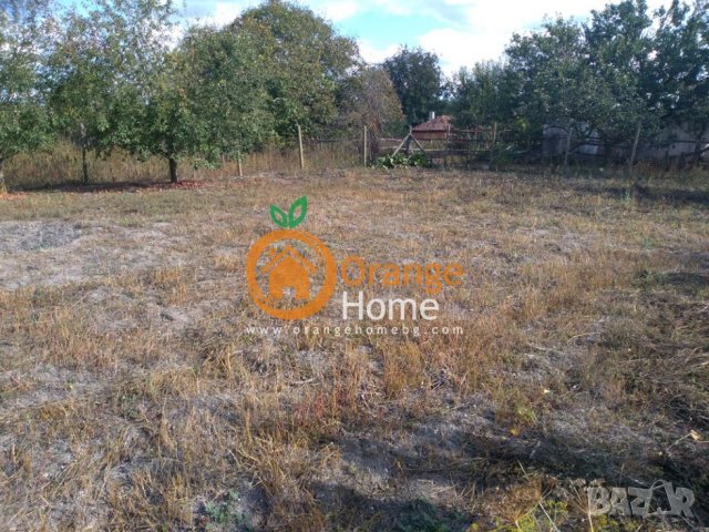 Масивна двуетажна тухлена къща 86 м2 с гараж, само на 4 км от Добрич, снимка 5 - Къщи - 30410568