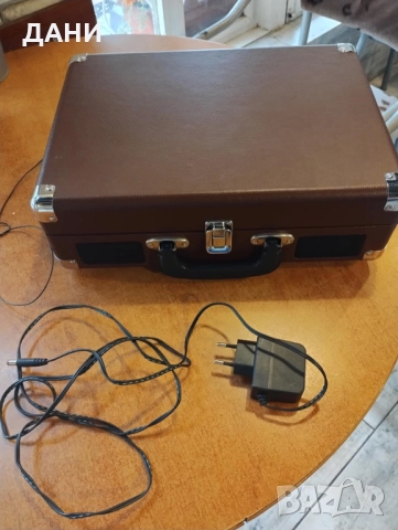 грамофон, вълшебно куфарче с презапис от него на флашка , блутут.Изход към усилвател, снимка 2 - Грамофони - 52647561