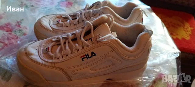 Маратонки дамски Fila, снимка 3 - Маратонки - 56140655