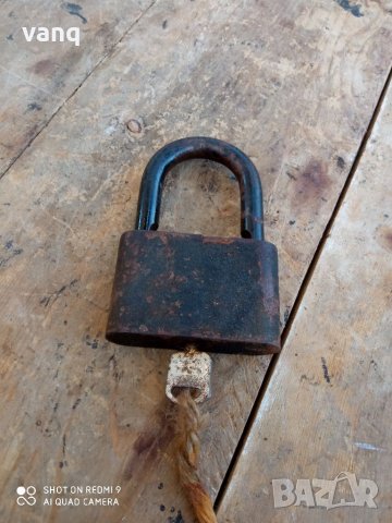  Стар колям катинар+ключ, снимка 1