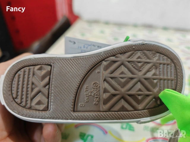 Детски кецове Converse 22 номер, снимка 6 - Детски маратонки - 53336154