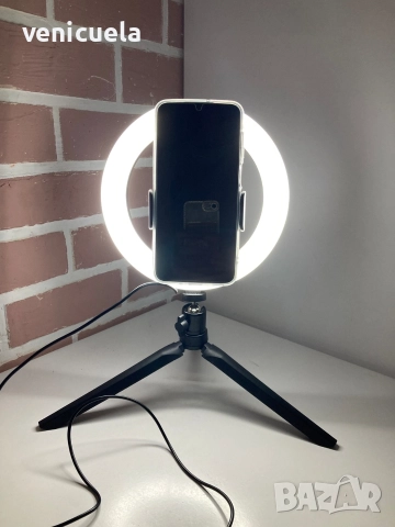 LED Селфи лампа. Трипод, 4 типа светлина, снимка 5 - Селфи стикове, аксесоари - 52642308