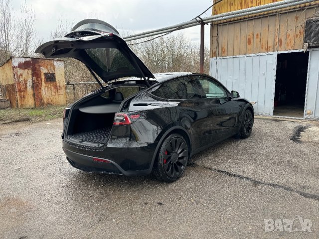 Tesla Y Performance , снимка 4 - Автомобили и джипове - 44480209