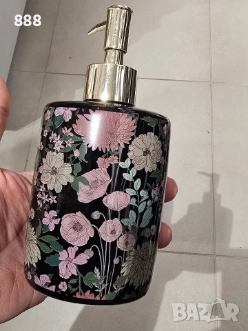 дозатор диспенсър 