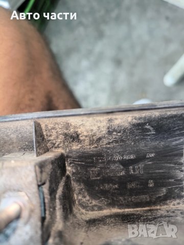 Черна дръжка на задна врата 8200490253 DACIA LOGAN 1 и комби 07-12, снимка 2 - Части - 50697300