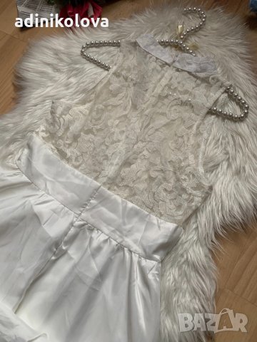 Бяла сатенена рокля, снимка 3 - Рокли - 32172144